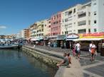  restaurants et commerces sur le port